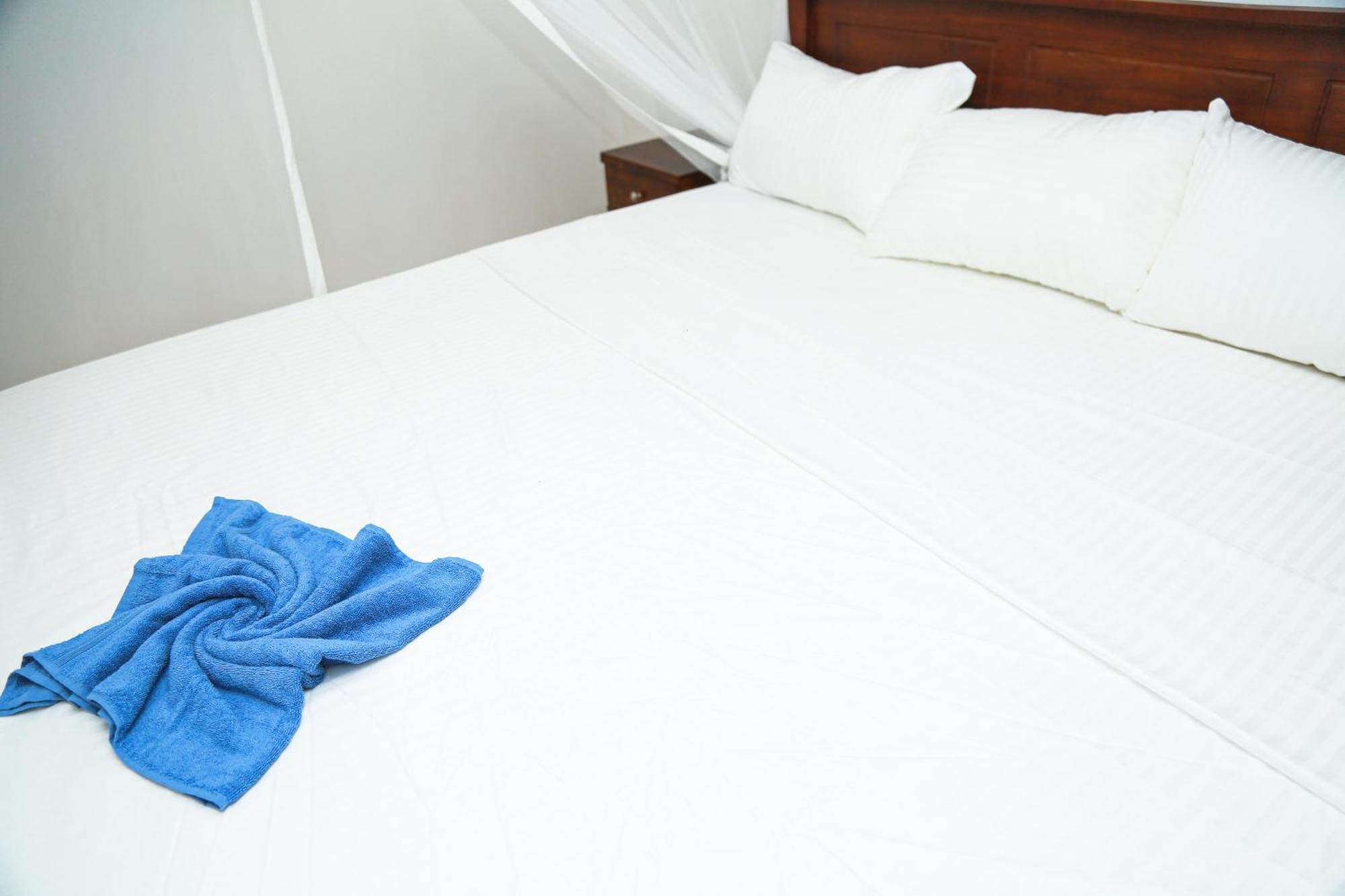 Camellia Hotel & Restaurant Мирисса Экстерьер фото