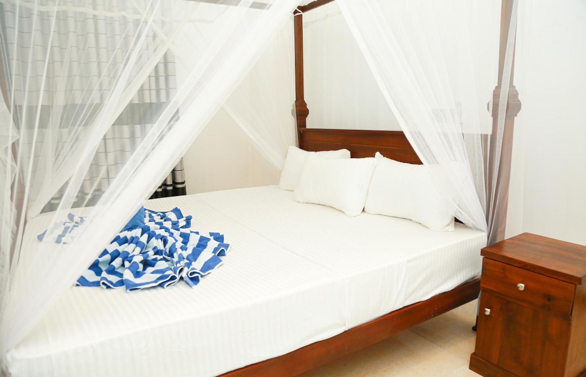 Camellia Hotel & Restaurant Мирисса Экстерьер фото